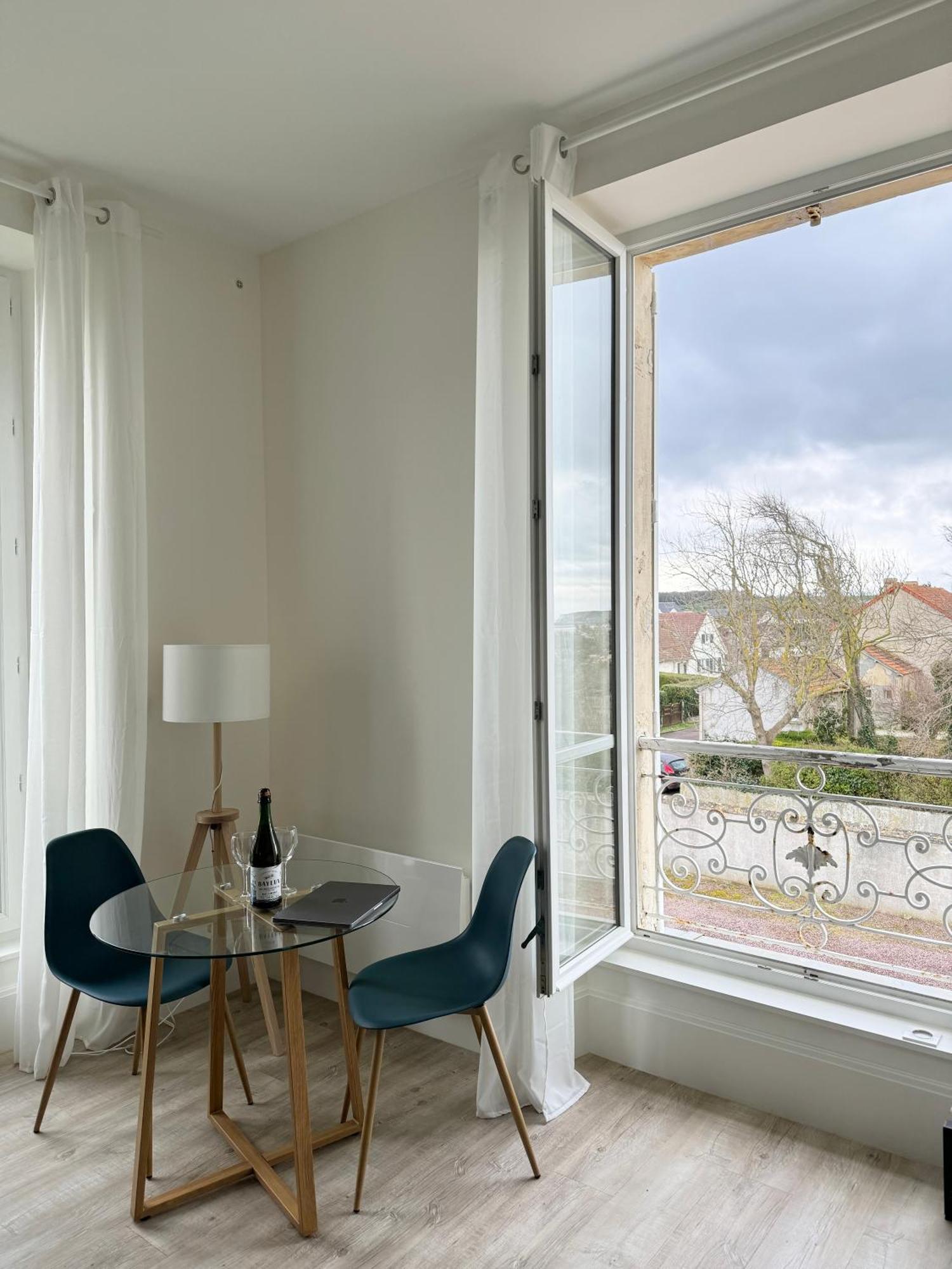 Saint-Côme-de-Fresné Sunny Apt On D-Day Beach With Parking מראה חיצוני תמונה